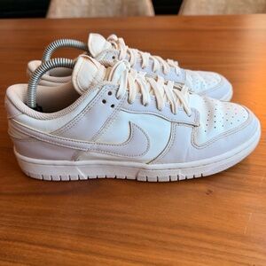 Women’s Lavender & Peach Nike Dunks size 9.5 women’s